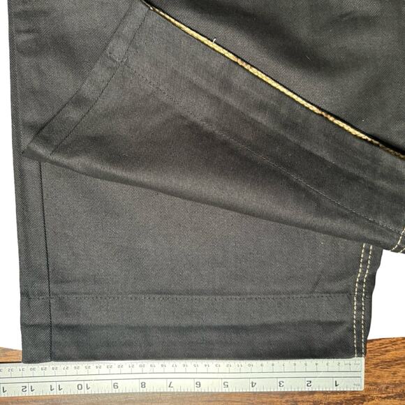 Vintage Y2K Evolution Brand Black Baggy Snakeskin Denim Jean Shorts 40 NWT - Picture 7 of 8